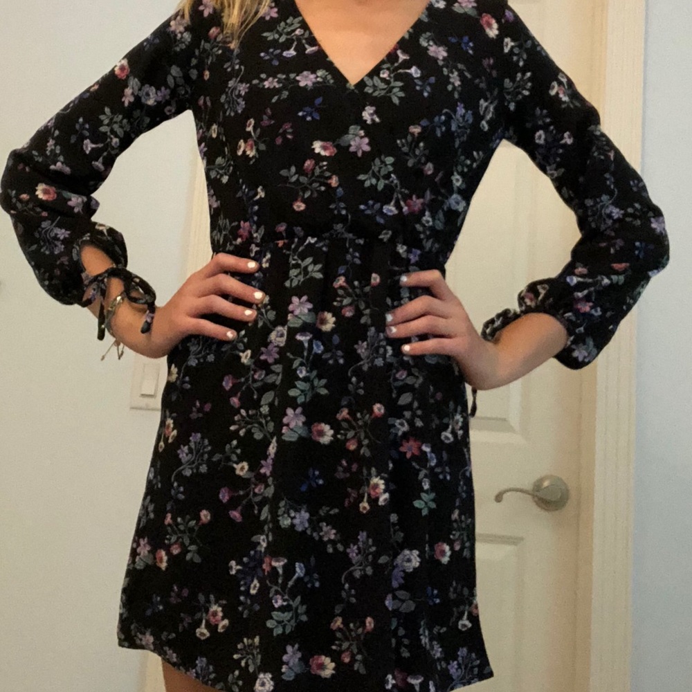 Size XS long sleeve Dress from Francesca’s